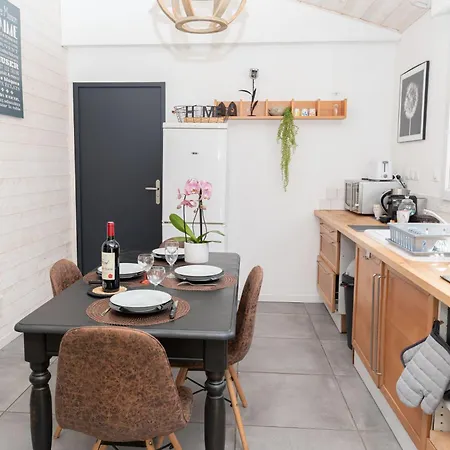 Jolie Maison 84 M2 Ocean Bordeaux Medoc Chateaux Holiday home *